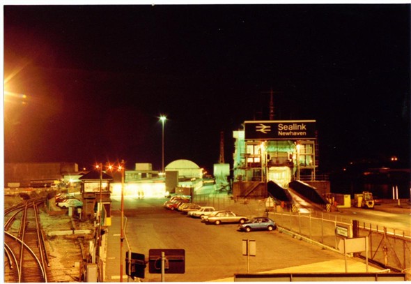Photo:VIEW FROM HARBOUR STATION FOOTBRIDGE 1983