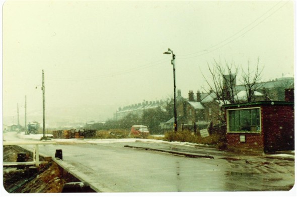 Photo:WEST QUAY - WEIGHBRIDGE STILL OPERATING December 1981