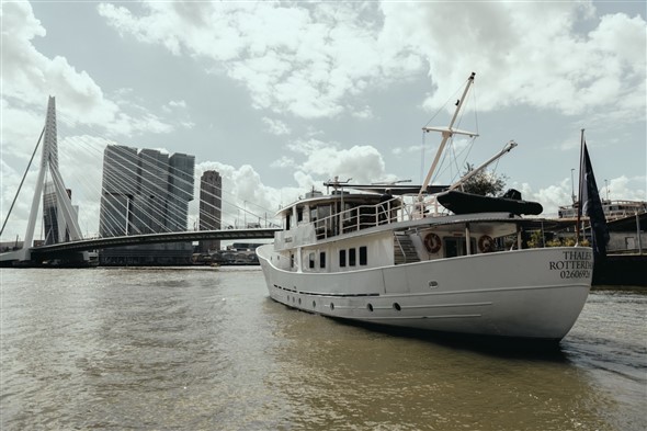 Photo: Illustrative image for the 'WHITE HORSE TRAWLER/THALES  Rotterdam' page