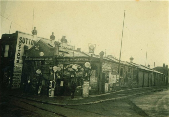 Photo:Amys garage - 1910