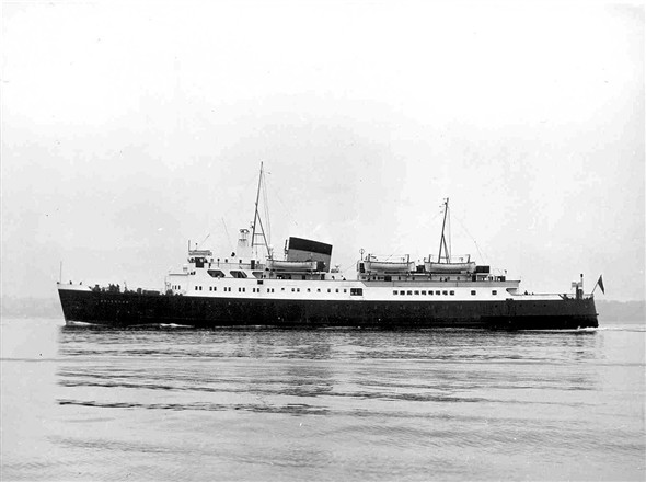 Photo:Official British Transport Photo of SS Brighton when brand new