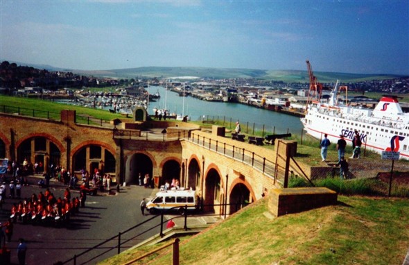 Photo:Fort and Harbour