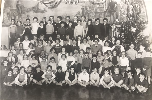 Photo:Christmas party c1958