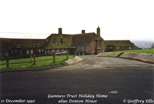 Photo:The GTHH entrance pre-1996