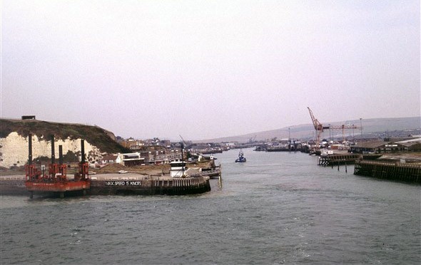 Photo: Illustrative image for the 'HARBOUR ENTRANCE' page