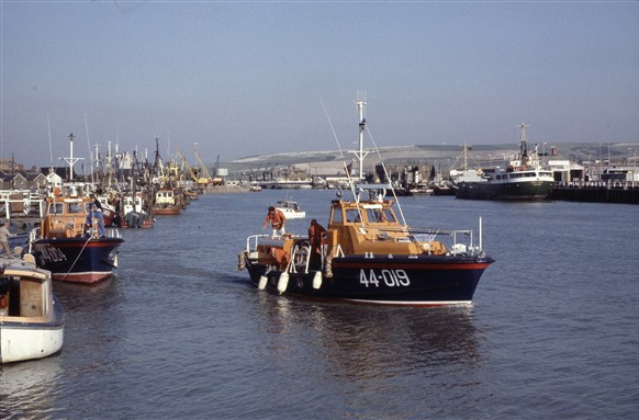 Photo:The Louis Marchesi of Round Table (Waveney class) from 1977 - 1985.