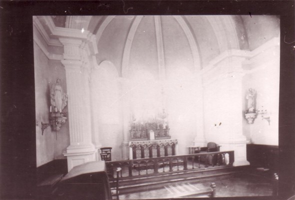 Photo:Inside Chapel