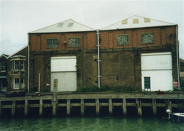 Photo:Harbour warehouse