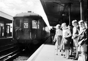 Photo:Children waiting for the train at Newhaven Town Station. Do you remember those old style trains?