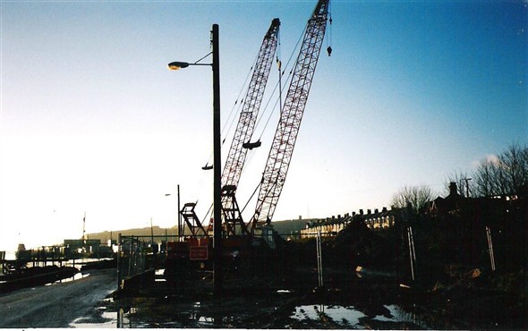 Photo:West Quay cranes - 7/1/01