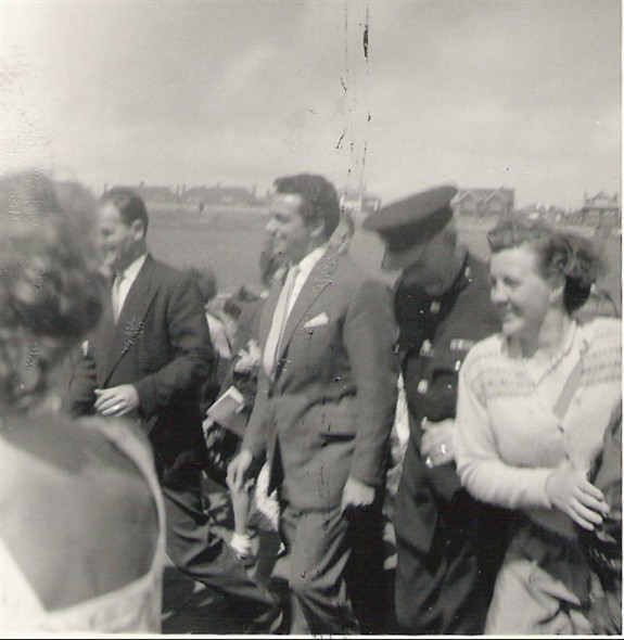 Photo: Illustrative image for the 'FRANKIE VAUGHAN - EAST SIDE FETES' page