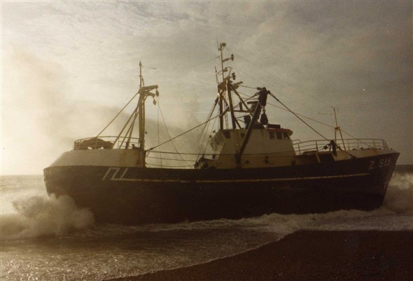 Photo:December 1988.  A Belgian fishing boat missses the Harbour mouth and becomes stranded on the beach at Tidemills.