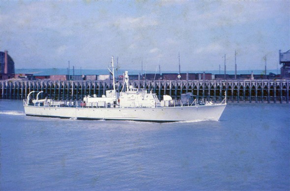 Photo:Inshore Minesweeper HMS Watchful leaving harbour