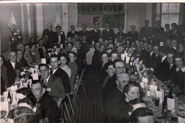 Photo:Newhaven F C dinner (clickable)